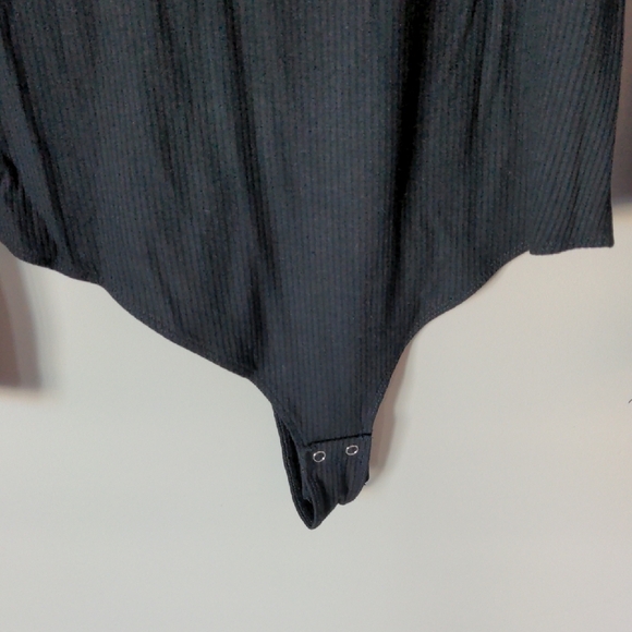 Dynamite Black Ribbed Open-Back Bodysuit - Picture 7 of 13